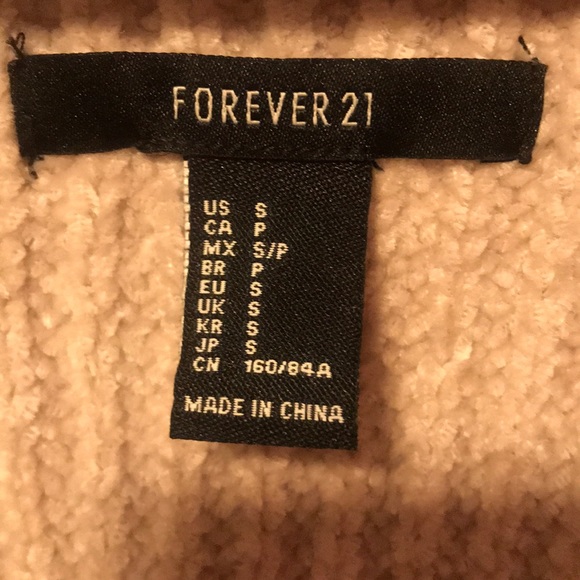 Forever 21 cream v neck cozy sweater - Picture 4 of 6